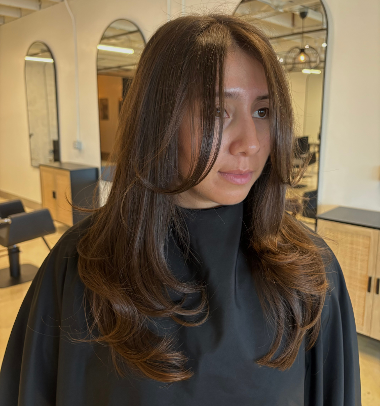 Long bangs women's haircut